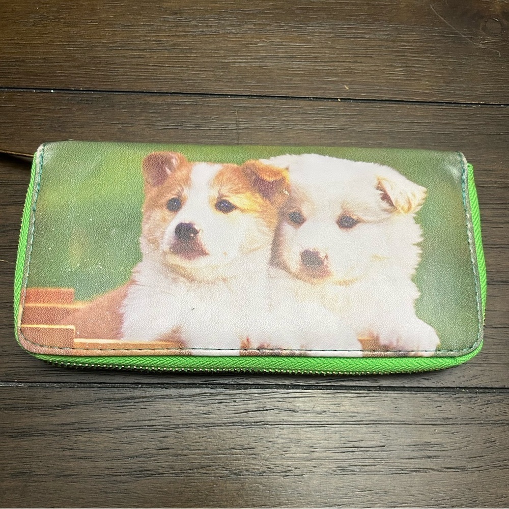 Cute Dog Print Wallet with Green Trim - Picture 2 of 3